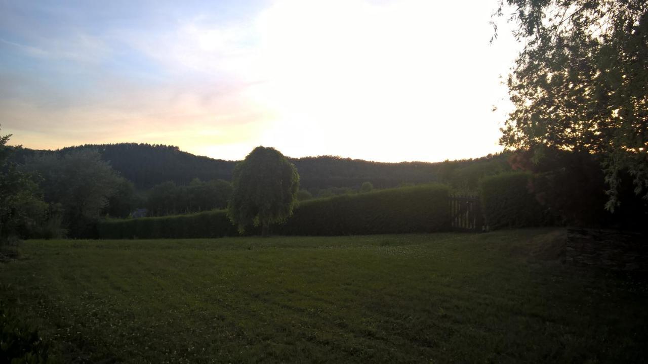 B&B Le Nid Doux  Vresse-sur-Semois Esterno foto